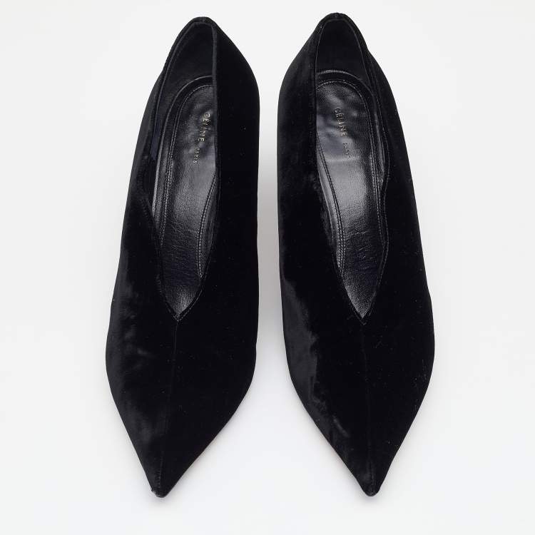 Pre Owned Celine Black Velvet V Neck Pointed Toe Pumps Size 40