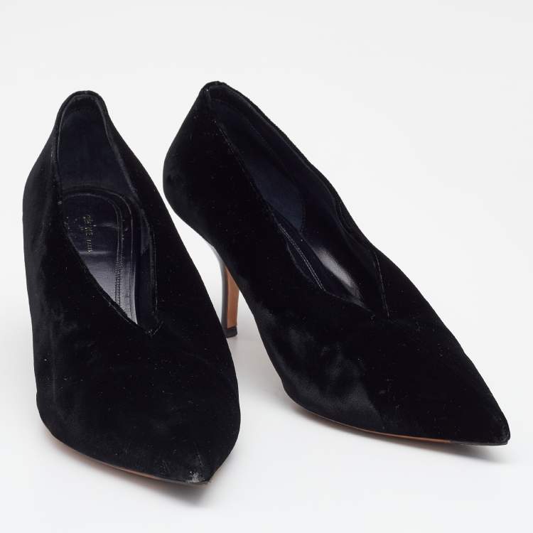 Pre Owned Celine Black Velvet V Neck Pointed Toe Pumps Size 40
