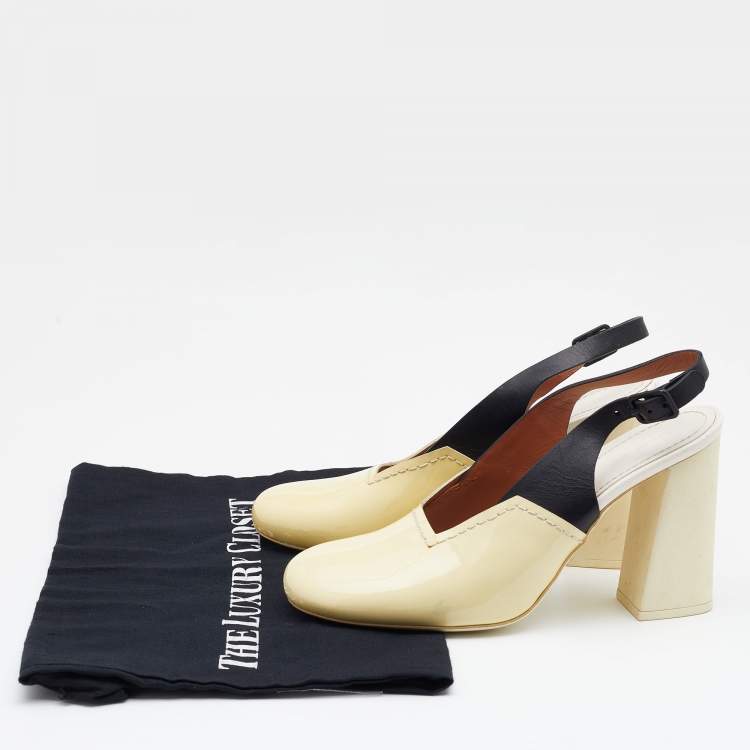Pre Owned Celine Cream/Black Patent And Leather Slingback Sandals Size 38