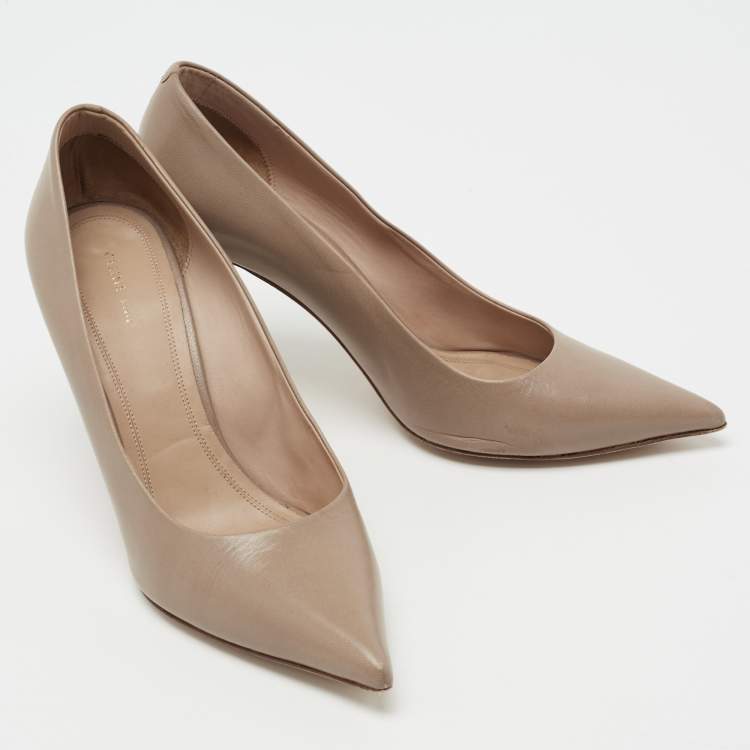 Pre Owned Celine Beige Leather Pointed-Toe Pumps Size 38.5
