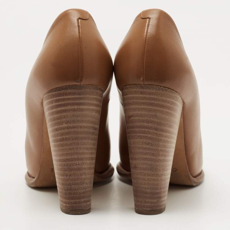 Pre Owned Celine Brown Leather Block Heel Pumps Size 37.5