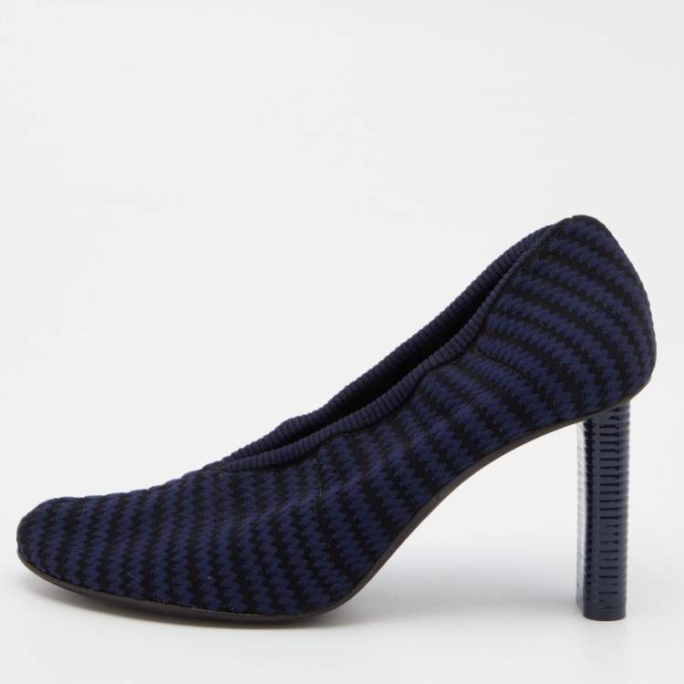 Pre Owned Celine Blue/Black Stretch Fabric V Neck Pumps Size 38