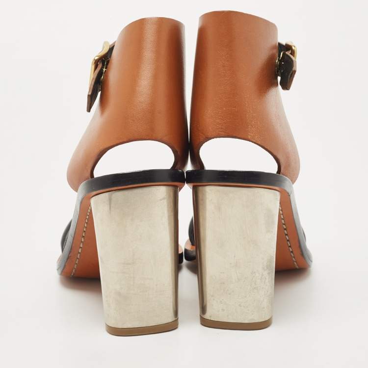 مملوكة مسبقًا Celine Tan/Black Leather Bam Bam Sandals Size 38.5