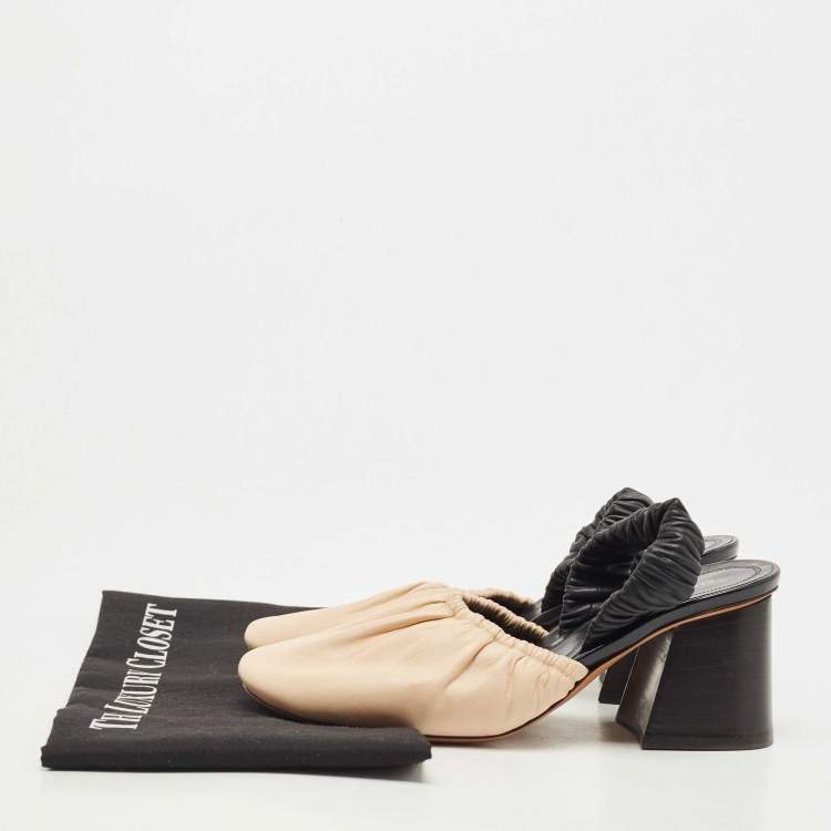 Pre Owned Celine Beige/Black Leather Slingback Pumps Size 36