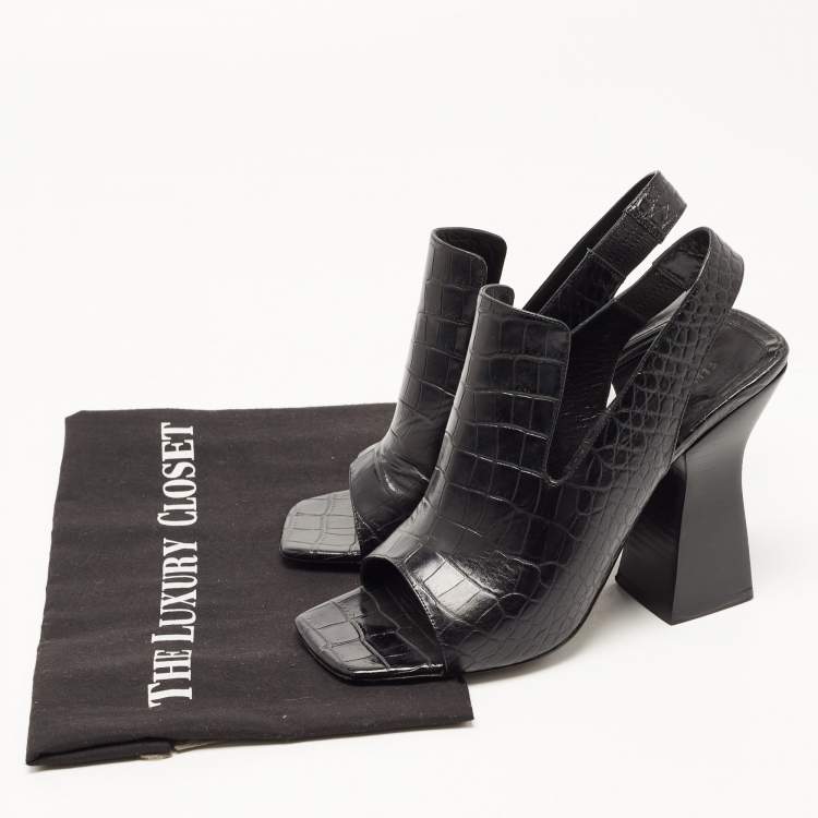 Pre Owned Celine Black Croc Embossed Leather Slingback Open Toe Sandals Size 38