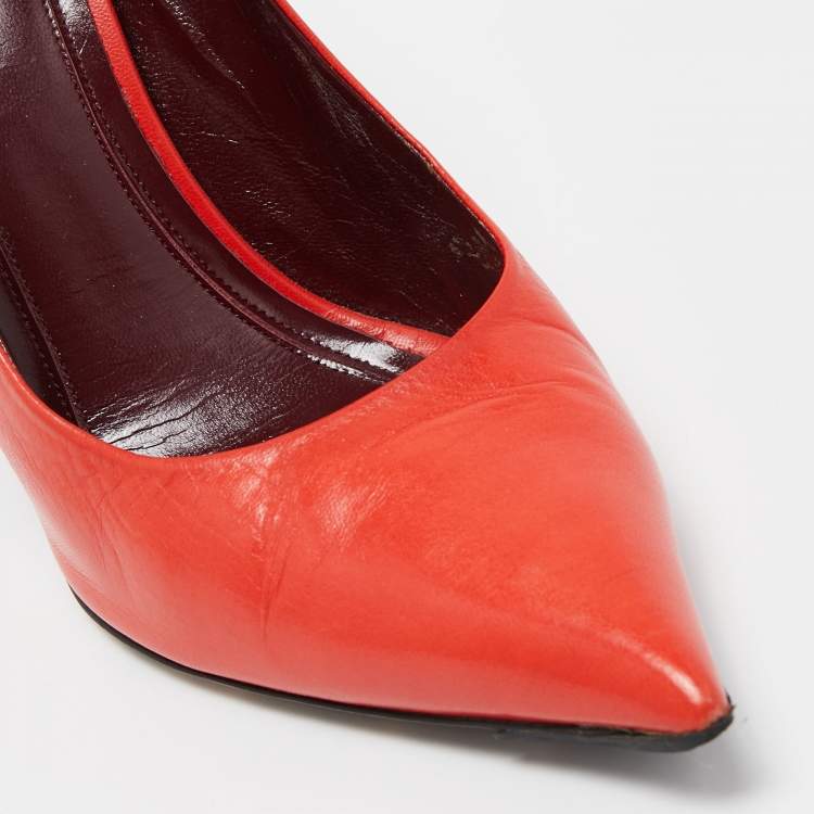 Pre Owned Celine Orange Leather Pointed Toe Pumps Size 39