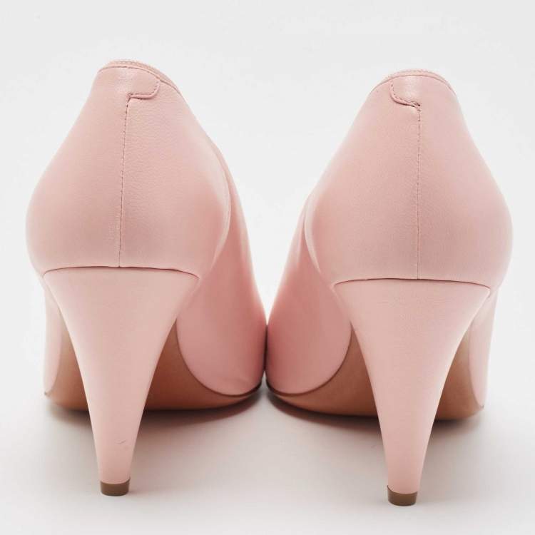 Pre Owned Celine Pink Leather V Neck Pointed Toe Pumps Size 39