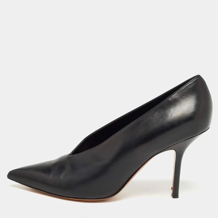 Pre Owned Celine Black Leather V Neck Pointed Toe Pumps Size 38