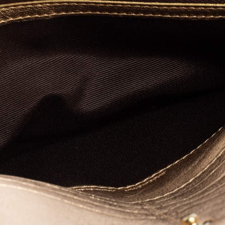 Pre Owned CH Carolina Herrera Embossed Leather Bifold Continental Wallet
