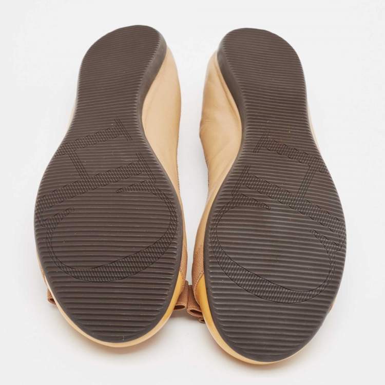 Pre Owned CH Carolina Herrera Brown Leather and Patent Scrunch  Ballet Flats Size 37