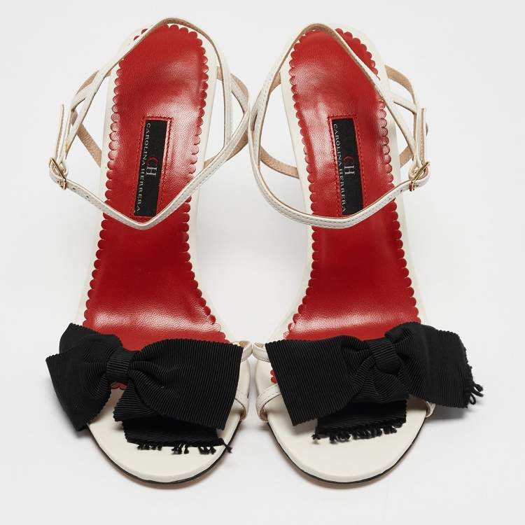 Pre Owned CH Carolina Herrera White Leather Bow Ankle Strap Sandals Size 38
