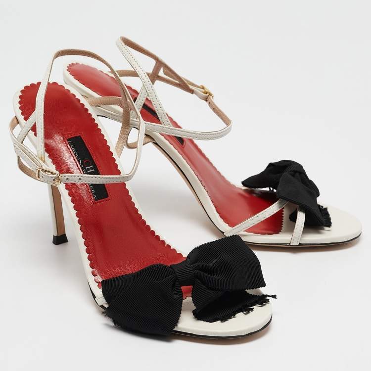 Pre Owned CH Carolina Herrera White Leather Bow Ankle Strap Sandals Size 38