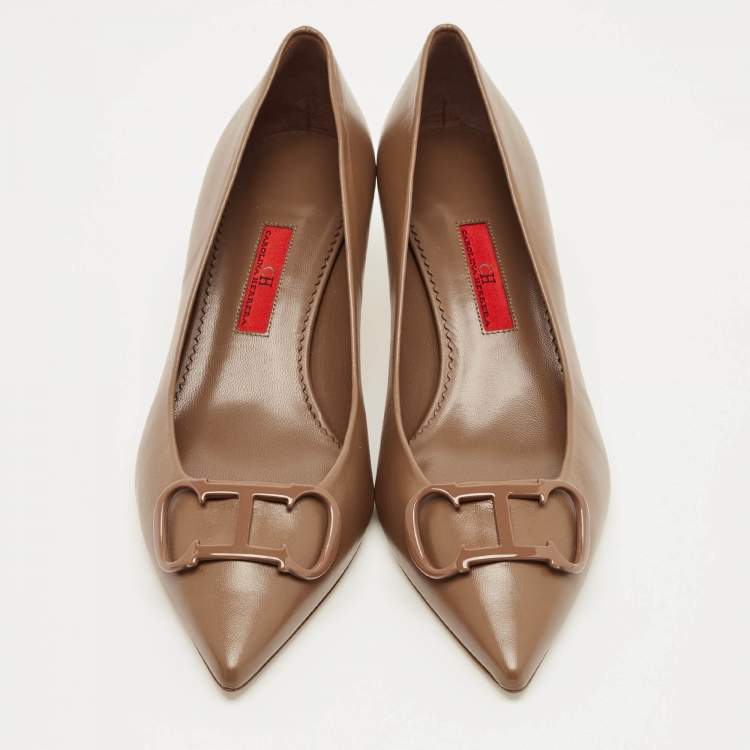Pre Owned CH Carolina Herrera Brown Leather Pointed Toe Pumps Size 38