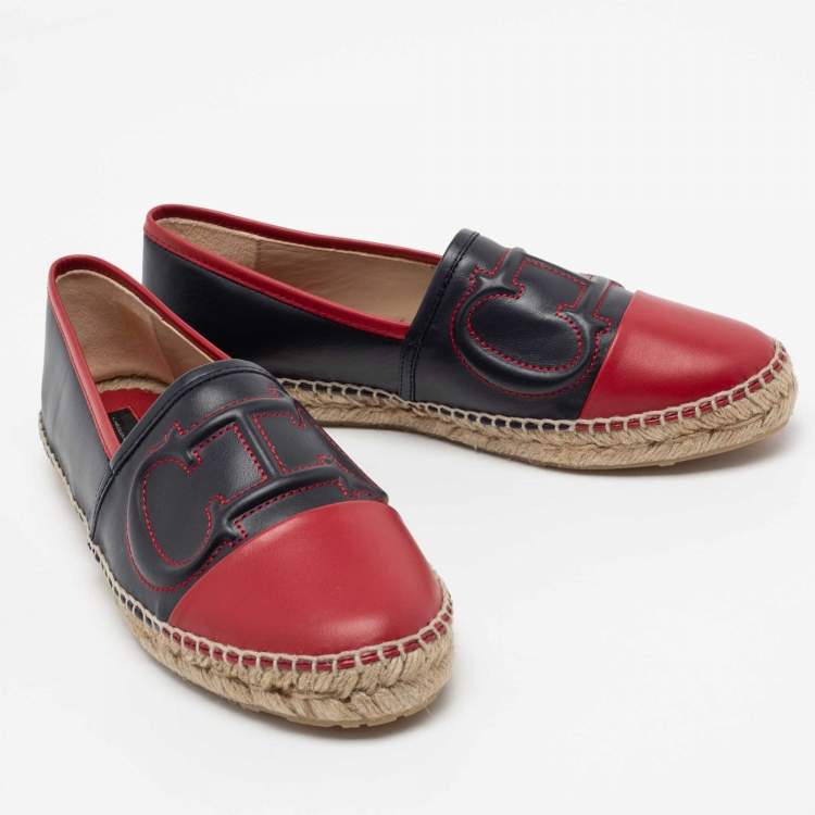 Pre Owned CH Carolina Herrera Blue/Red Leather Espadrilles Flats Size 40