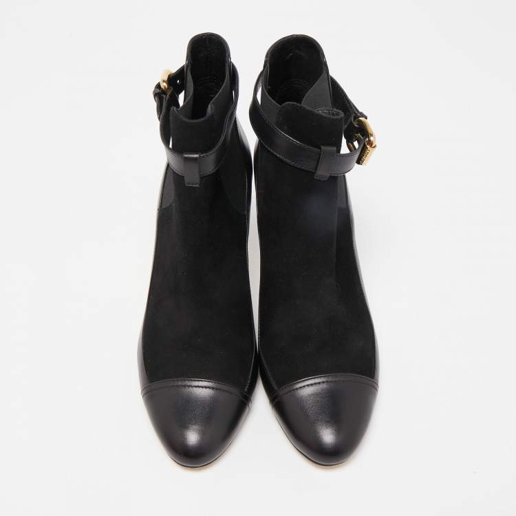 Pre Owned CH Carolina Herrera Black Leather Ankle Boots Size 37