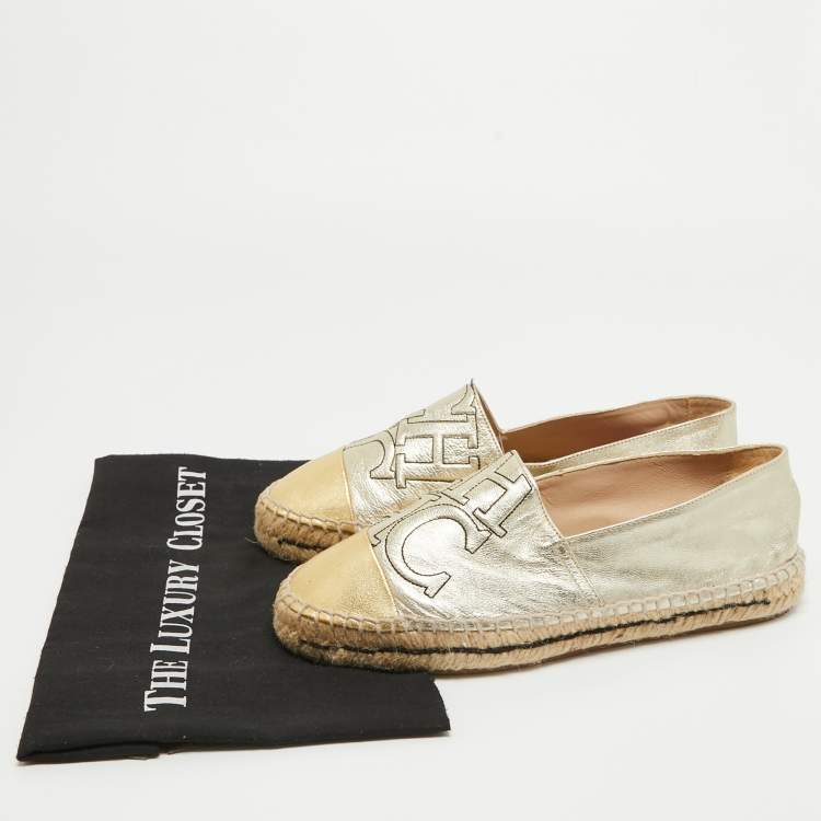 Pre Owned CH Carolina Herrera Gold Leather Espadrille Flats Size 38