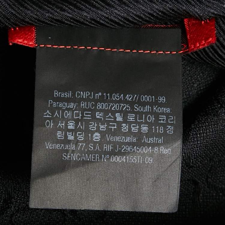 Pre Owned CH Carolina Herrera Black Silk & Wool Rosette Insignia Shawl