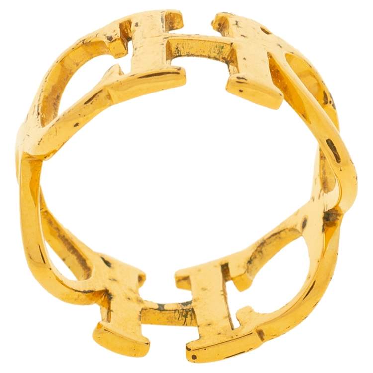 Pre Owned CH Carolina Herrera Logo Heart Gold Tone Band Ring