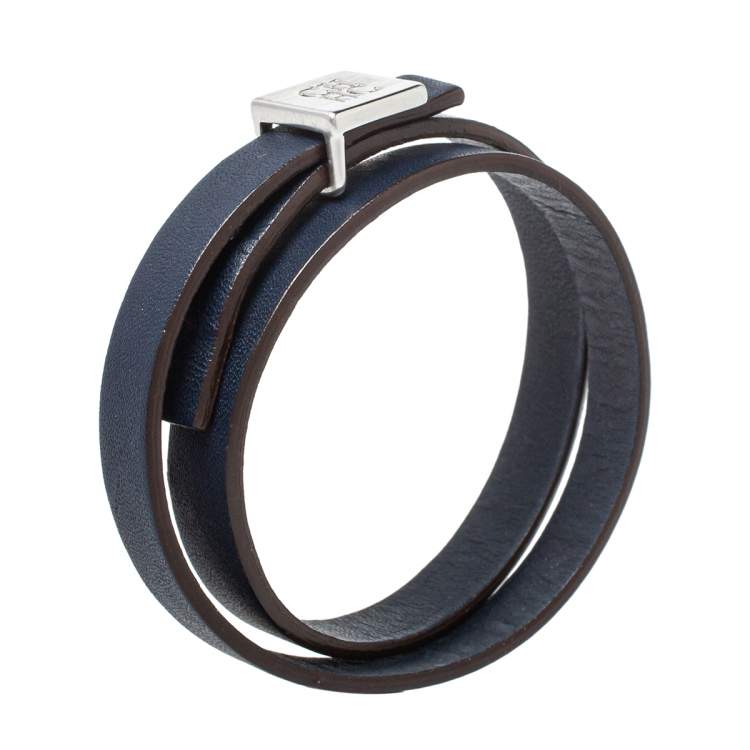 Pre Owned Carolina Herrera Blue Leather Let it Glow Double Loop Bracelet