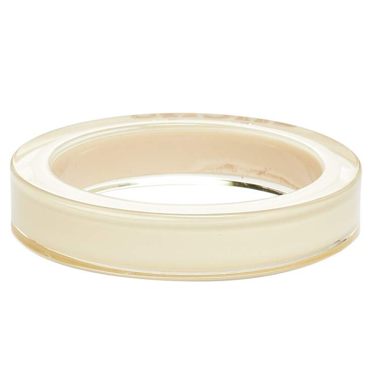 Pre Owned CH Carolina Herrera White Resin Bangle Bracelet