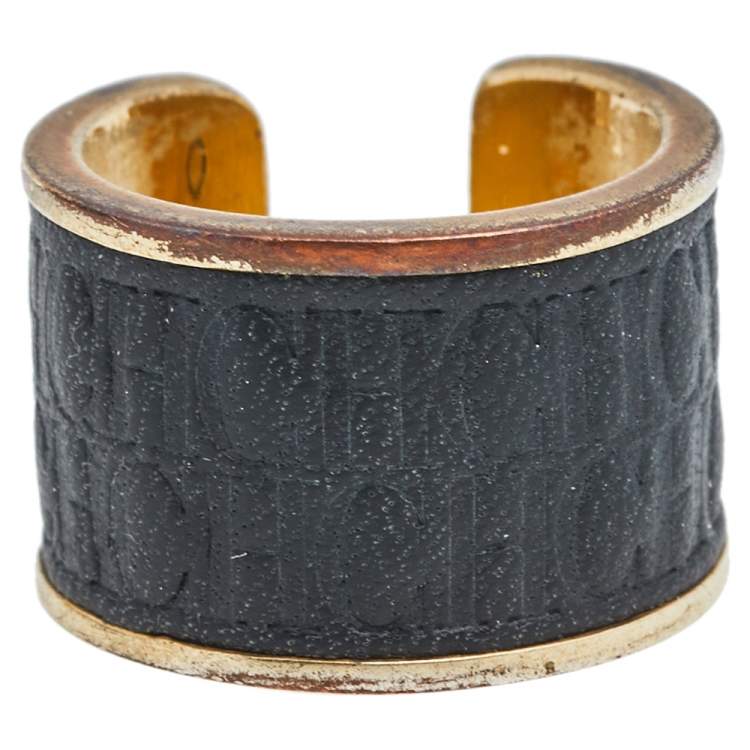 Pre Owned CH Carolina Herrera Black Leather Gold Tone Open Ring Size 52.5