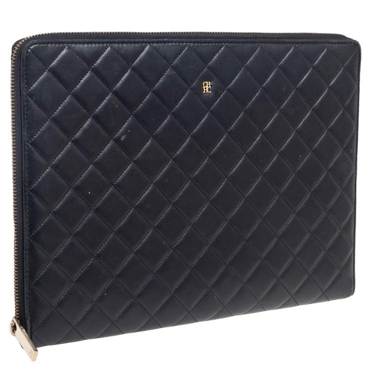 Pre Owned CH Carolina Herrera Black Quilted Leather Zip Around Document Case