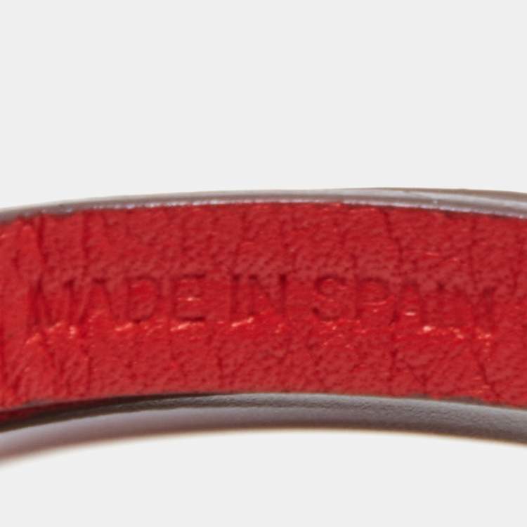 Pre Owned CH Carolina Herrera Red Logo Embossed Double Wrap Leather Bracelet