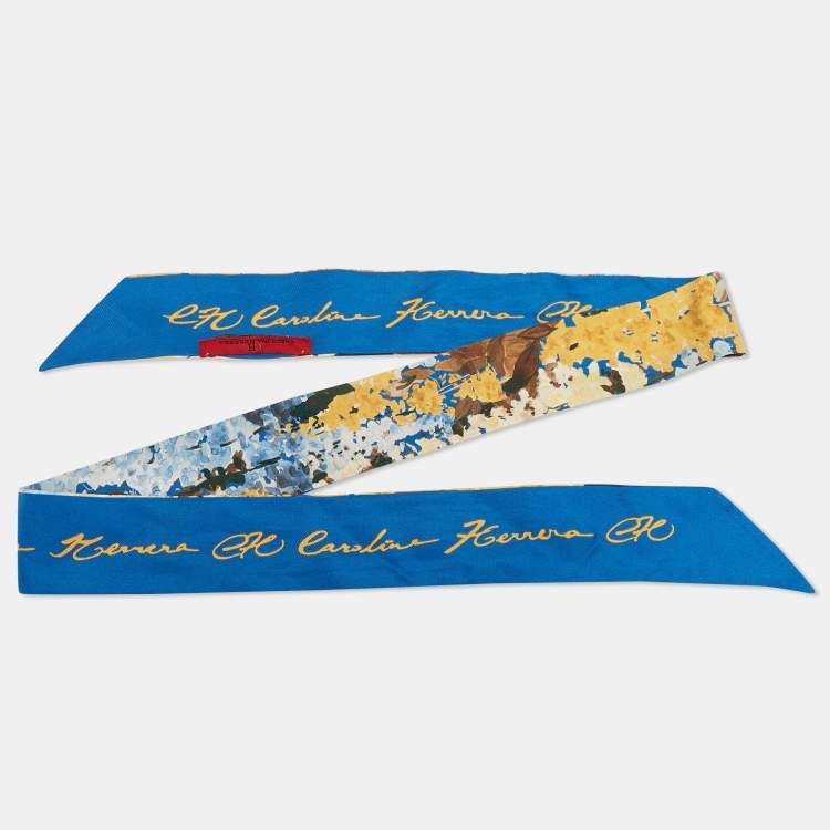 Pre Owned CH Carolina Herrera Blue Print Silk Bandeau Scarf