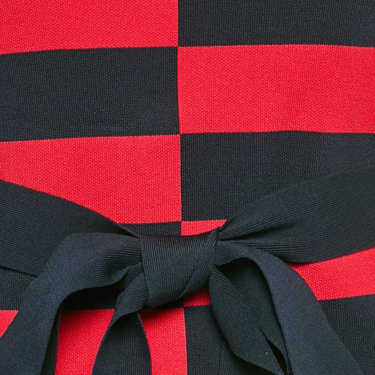 Pre Owned CH Carolina Herrera Navy Blue Striped Knit Belted Top XS