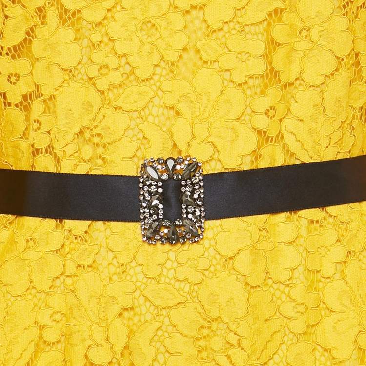 Pre Owned CH Carolina Herrera Yellow Lace Belted Long Dress M