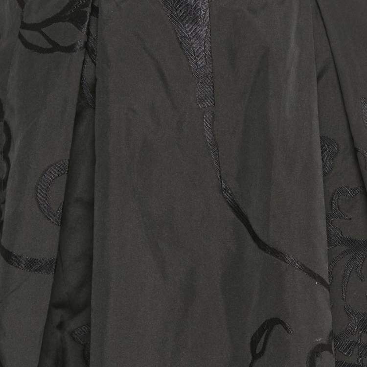 Pre Owned تنورة سي إتش كارولينا هيريرا سوداء من الجاكار قصيرة مقاس كبير - لارج