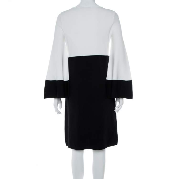 Pre Owned CH Carolina Herrera Monochrome Knit Bell Sleeve Dress S