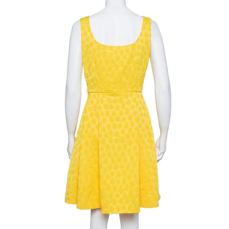 Pre Owned CH Carolina Herrera Yellow Embossed Jacquard Pleated Sleeveless Midi Dress M