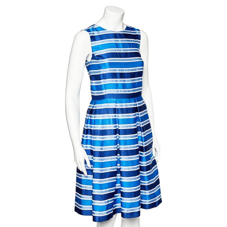Pre Owned CH Carolina Herrera Blue Striped Silk Sleeveless Pleated Dress M