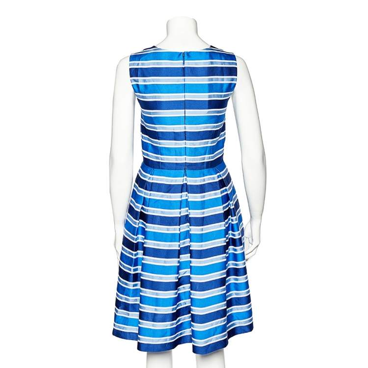 Pre Owned CH Carolina Herrera Blue Striped Silk Sleeveless Pleated Dress M