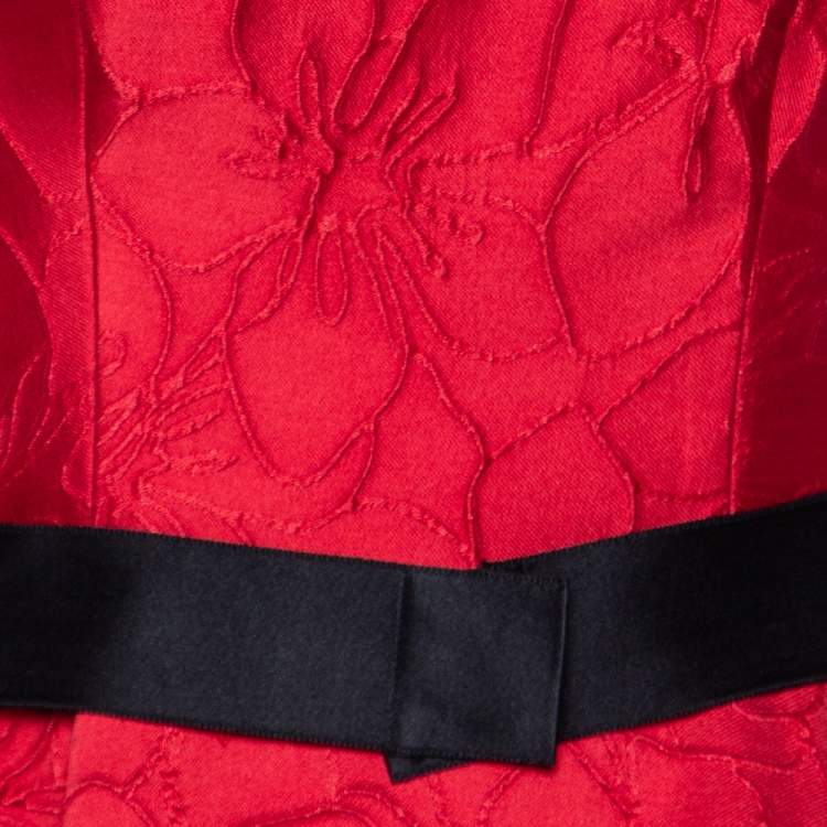 Pre Owned CH Carolina Herrera Red Floral Embossed Jacquard Sleeveless Belted Dress S