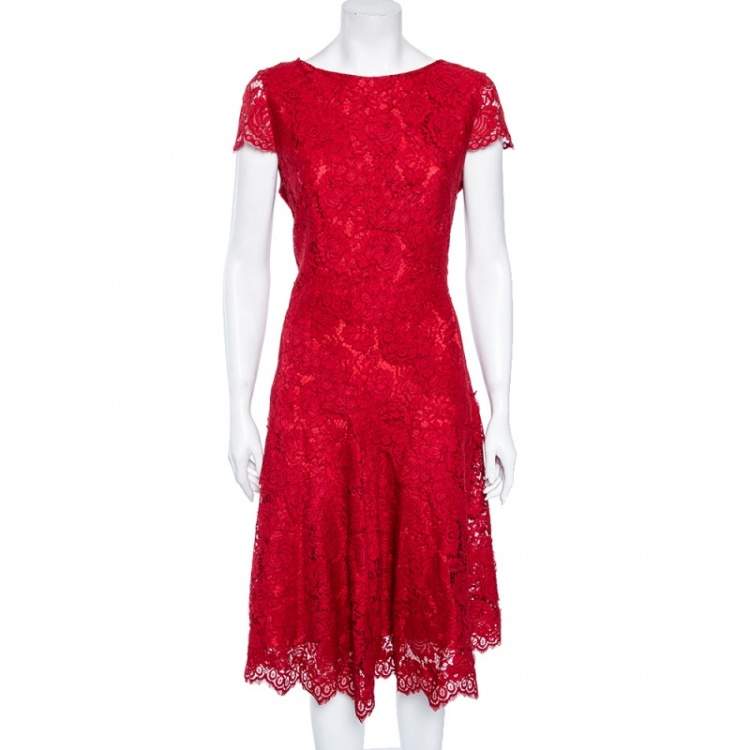 Pre Owned CH Carolina Herrera Red Lace Paneled Sleeveless Sheath Dress L