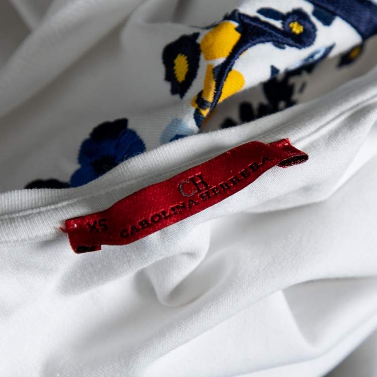 Pre Owned CH Carolina Herrera White Cotton Floral Embroidered Top M