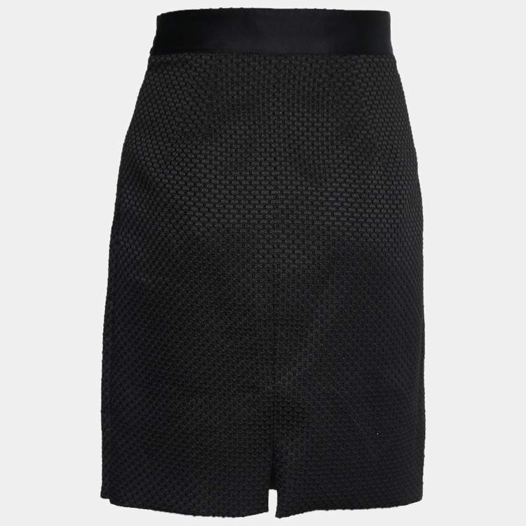 Pre Owned CH Carolina Herrera Black Textured Synthetic Mini Skirt M