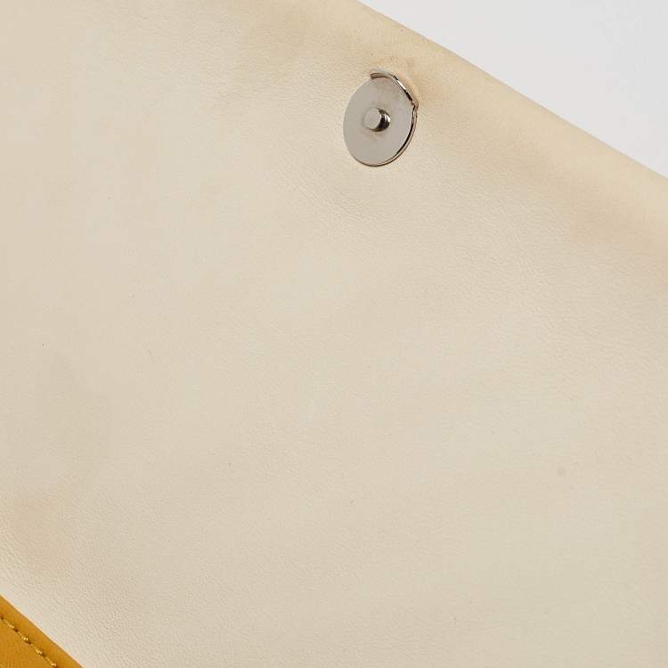 Pre Owned CH Carolina Herrera Yellow Quilted Leather Chain Clutch