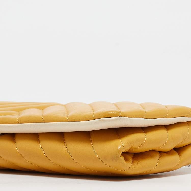 Pre Owned CH Carolina Herrera Yellow Quilted Leather Chain Clutch