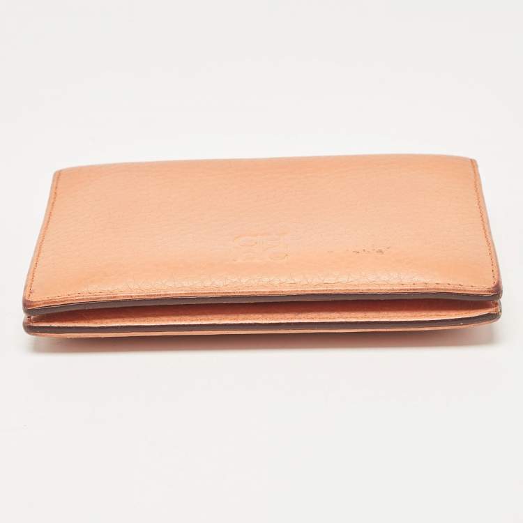Pre Owned CH Carolina Herrera Peach Leather Compact Flap Wallet
