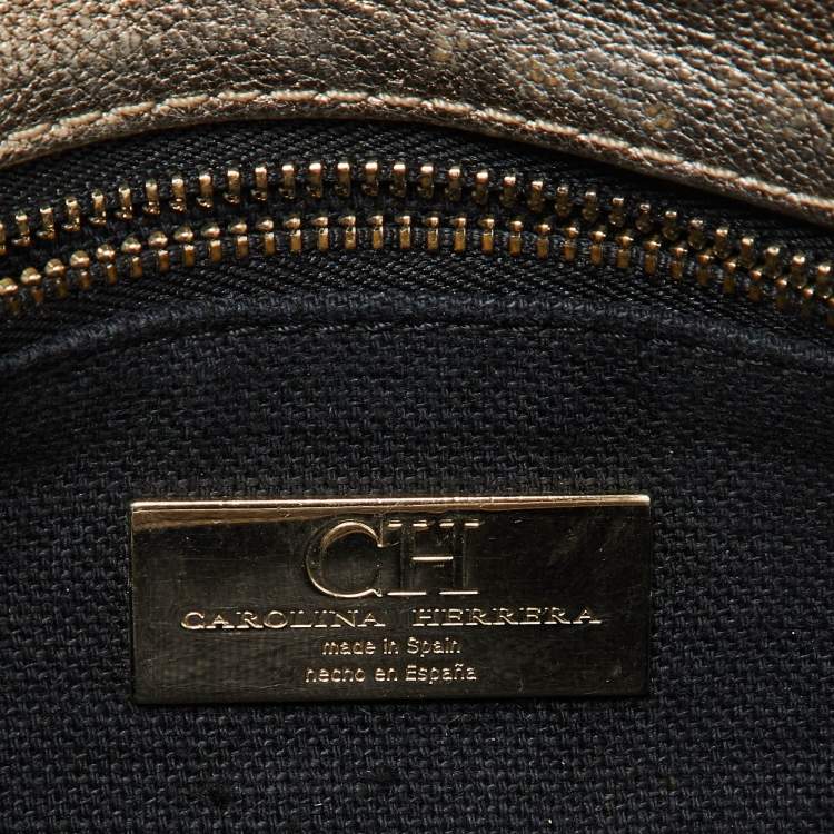 Pre Owned CH Carolina Herrera Metallic Gold Quilted Leather Flap Clutch