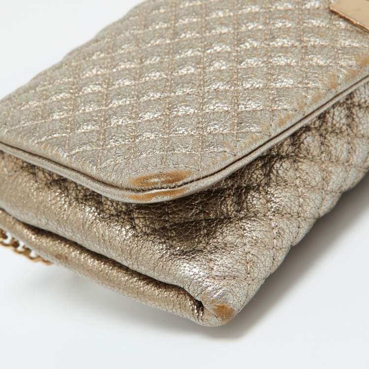 Pre Owned CH Carolina Herrera Metallic Gold Quilted Leather Flap Clutch