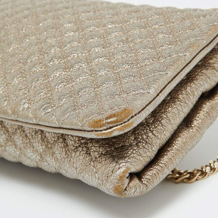 Pre Owned CH Carolina Herrera Metallic Gold Quilted Leather Flap Clutch