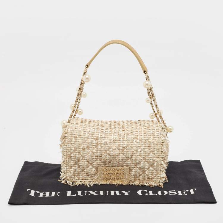 Pre Owned CH Carolina Herrera Beige/Silver Tweed and Leather Faux Pearl Embellished Shoulder Bag