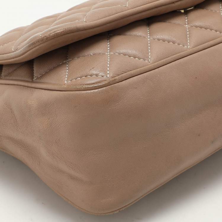 Pre Owned CH Carolina Herrera Beige Quilted Leather Flap Shoulder Bag