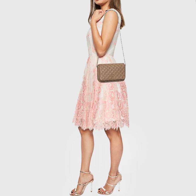 Pre Owned CH Carolina Herrera Beige Quilted Leather Flap Shoulder Bag