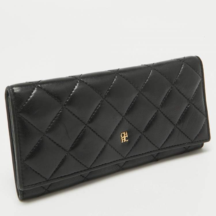 Pre Owned CH Carolina Herrera Black Quilted Leather Trifold Wallet
