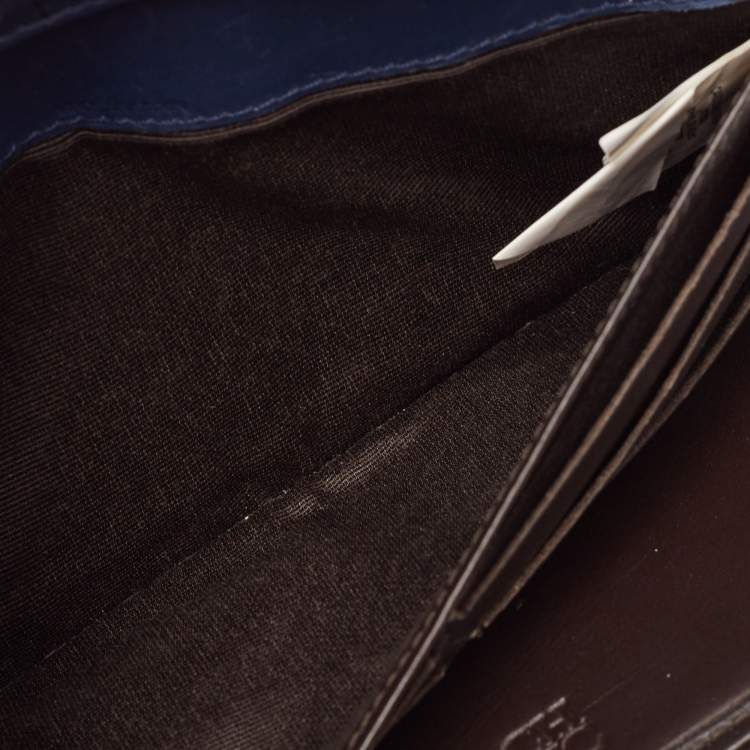 Pre Owned CH Carolina Herrera Off White Monogram Flap Trifold Continental Wallet
